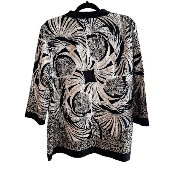 Chico's Travelers Abstract Art Crinkle Tunic Blouse Asian Mandarin Collar Button - Picture 4 of 5